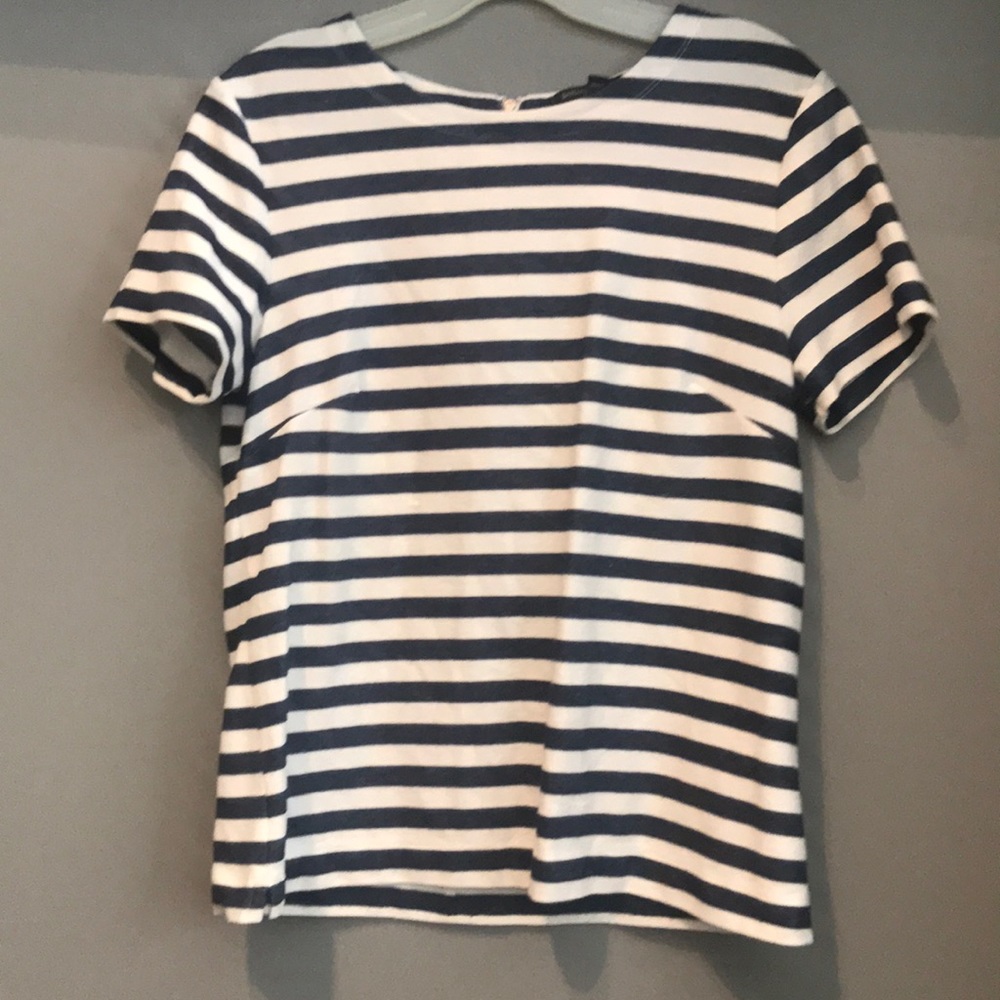 Zipper back top